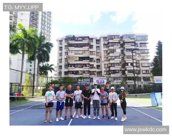 深圳网球队技术探秘：从基础训练到比赛策略的全面分析与提升