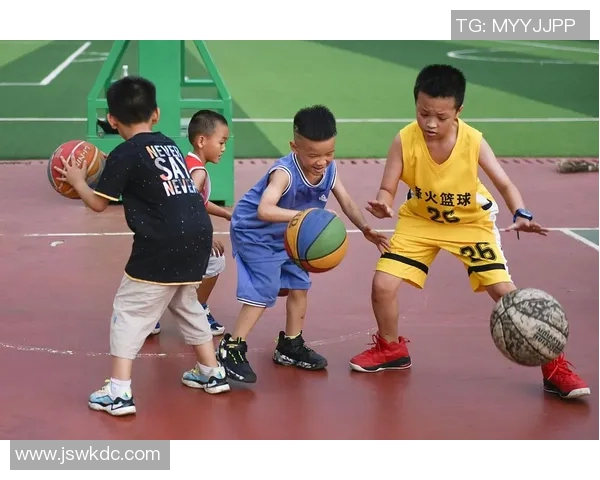 篮球盛宴：深入解析上海篮球队的团队意识与战术魅力