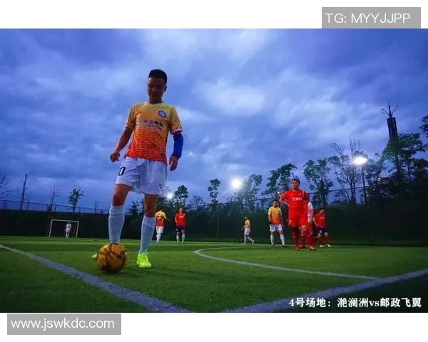 井研足球明星背后的故事与成就揭秘 井研足球明星背后的故事与成就揭秘