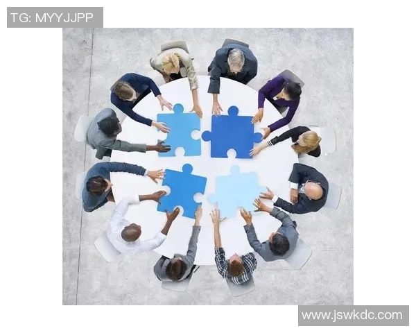 成都排球队在欧锦赛中的团队协作展现出无与伦比的默契与实力 成都排球队在欧锦赛中的团队协作展现出无与伦比的默契与实力